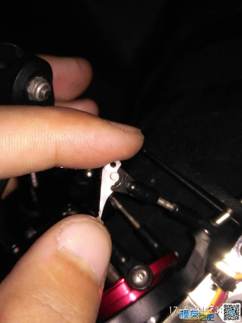 终于，我又炸鸡了 电池,我是一只炸鸡,我在吃着炸鸡 作者:2570273876 2709 