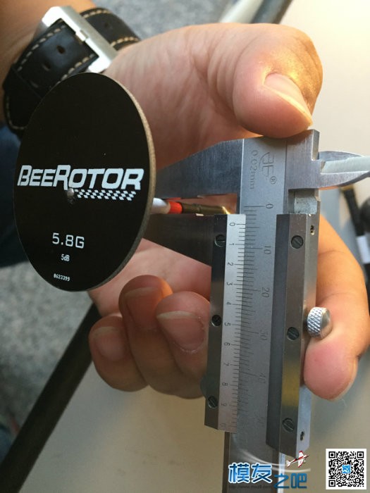 beerotor全系列天线大测试 天线,PCB,实验室,王大哥,全家福 作者:斑斓月影 7845 