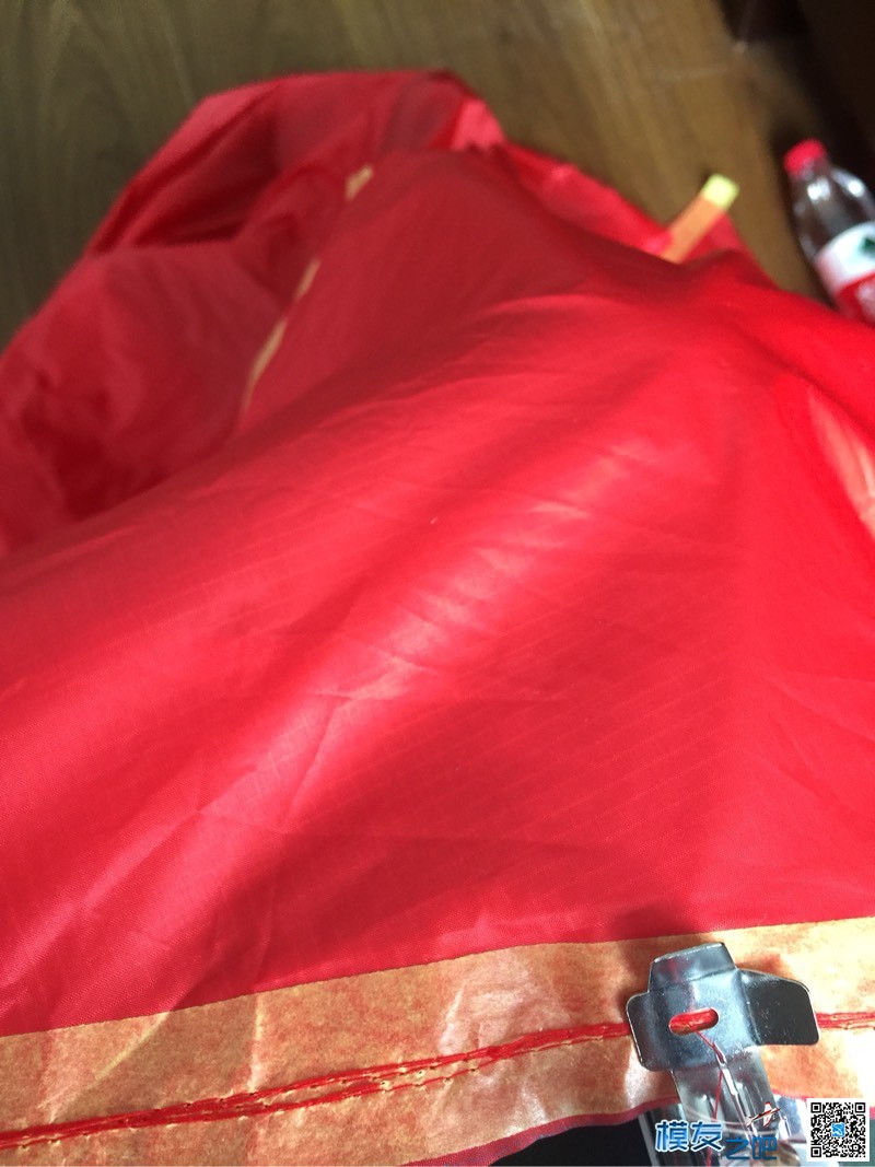自制降落伞，请大神指导，持续更新  作者:飞翔的怪兽 5550 