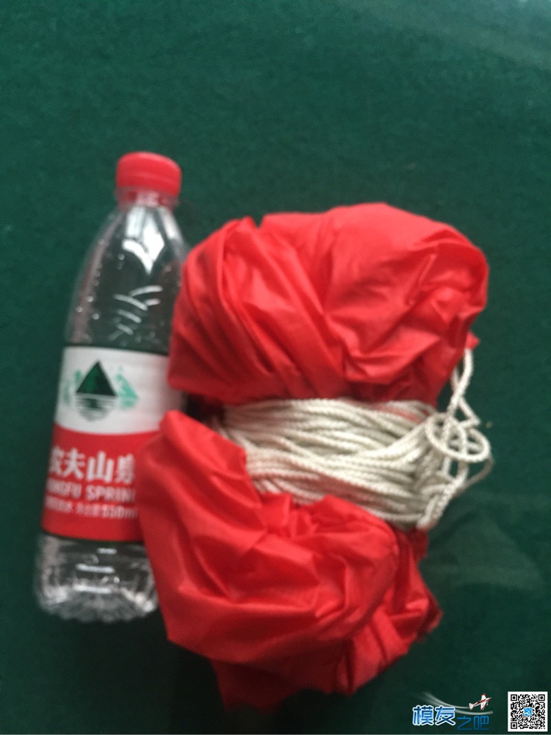 自制降落伞，请大神指导，持续更新  作者:飞翔的怪兽 3957 