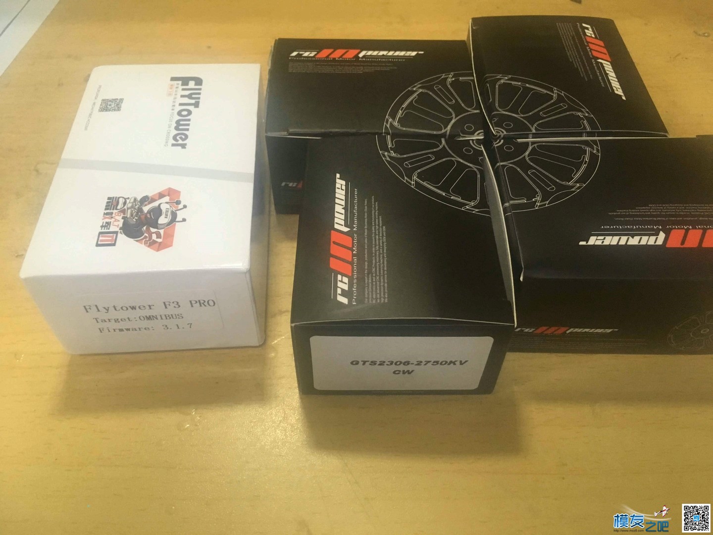 黑蚁PRO+GTS2306+蛋架   装机+炸机 穿越机,天线,图传,飞控,电调 作者:长脸怪 4872 