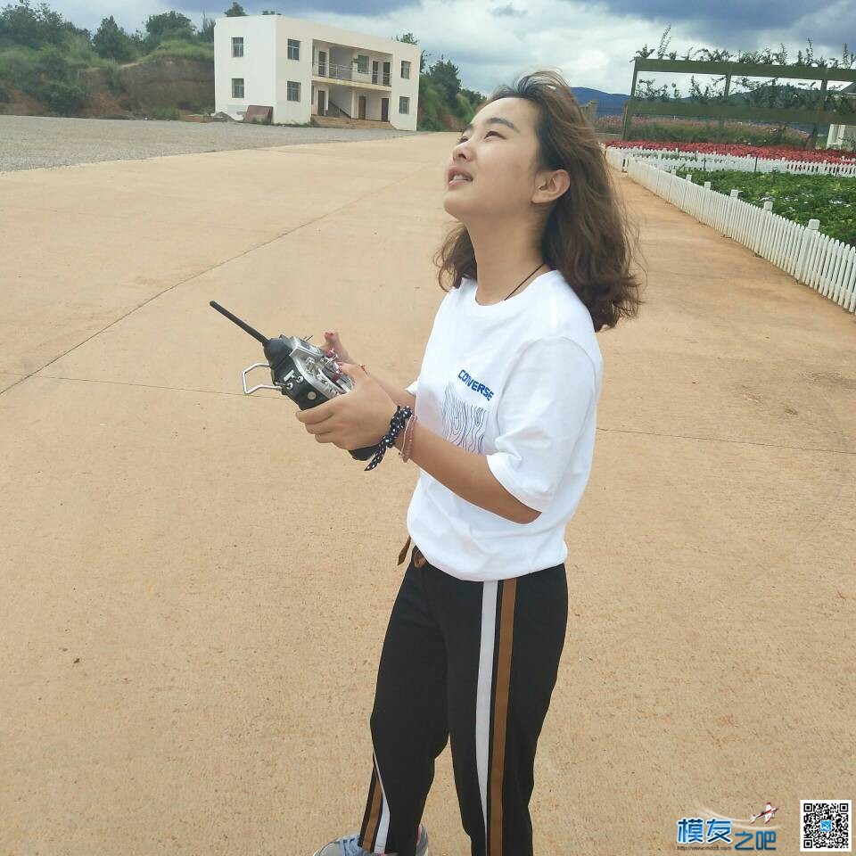 撩妹教她飞飞机 航模,飞控,app,拍照片,冲浪者 作者:周小博同学 4630 