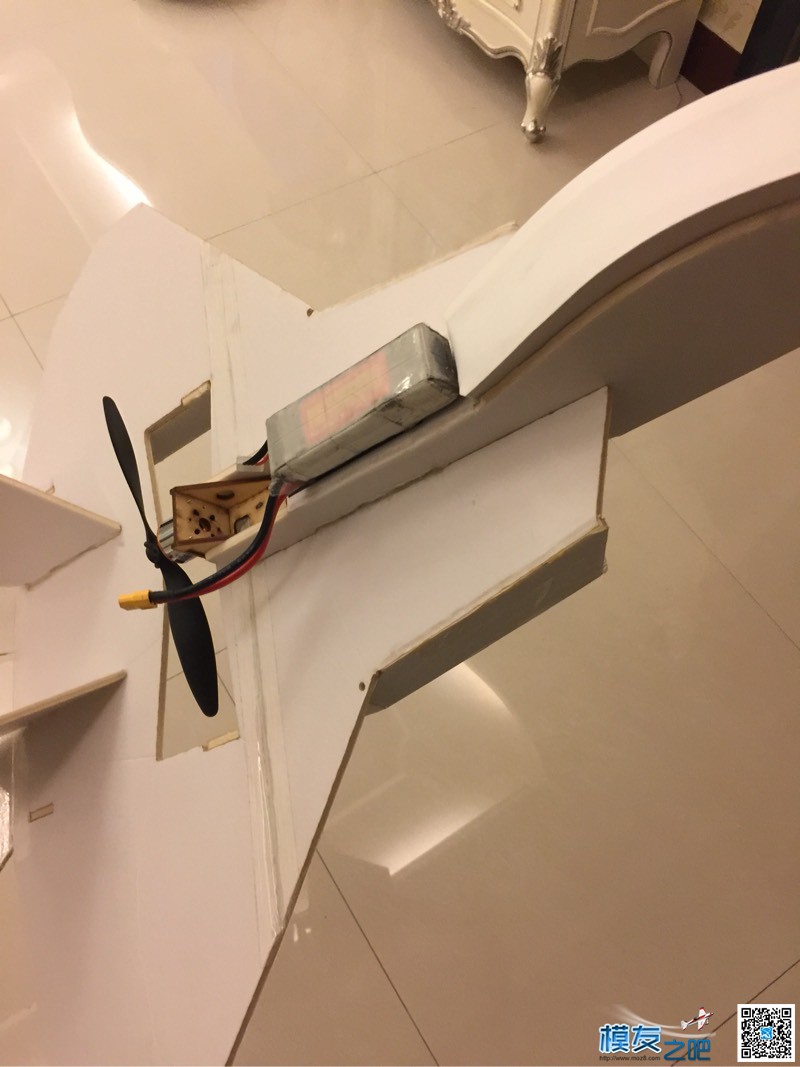 新装kt板f22重心问题 电池,kt板怎么立起来,kt板是什么意思,kt板怎么使用 作者:13624810703 8815 