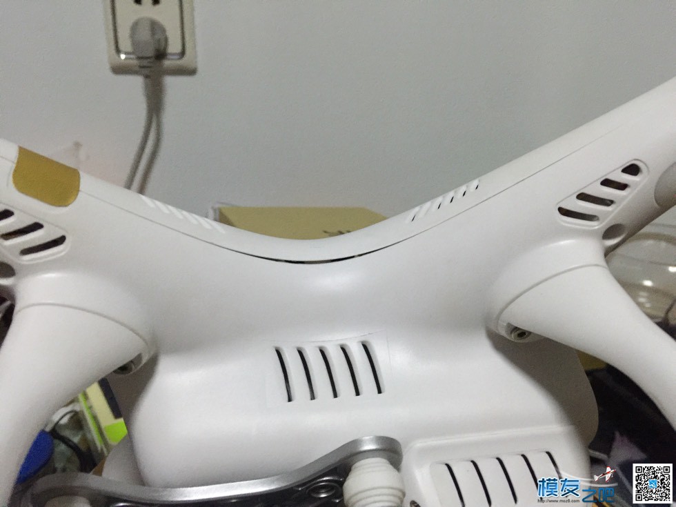 大疆精灵3se   DJI大疆精灵 Phantom 3 SE 4K智能航拍无人机 无人机,电池,充电器,天线,云台 作者:745049129 9662 