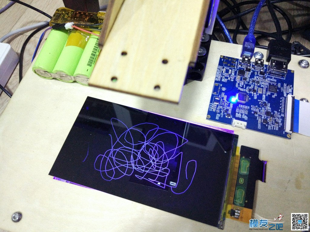 【长期直播】diy一台基于lcd屏幕的低成本光固化3d打印机 电机,开源,3D打印,DIY,树莓派 作者:Myth 8807 