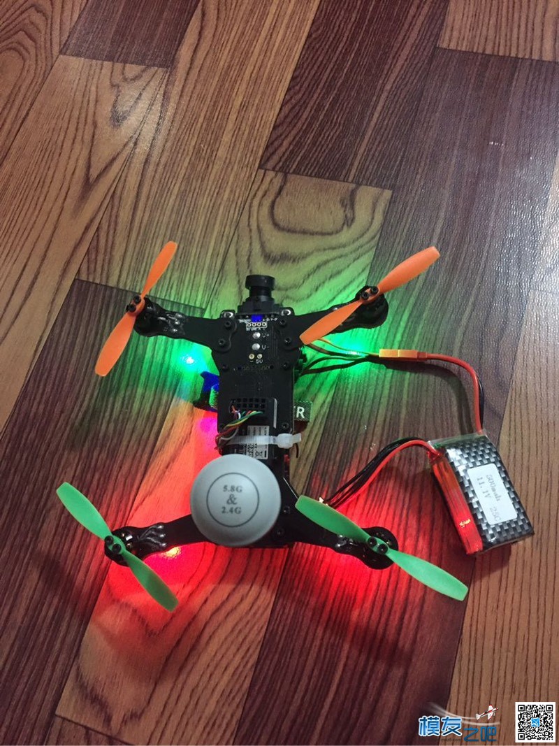 出1104/4000kv。 100块钱四个 穿越机,电机 作者:小小飞 2911 