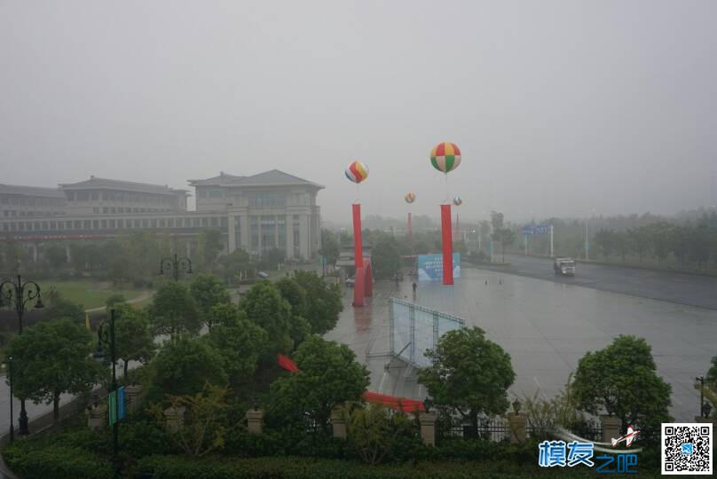 阴雨连绵镇江天 阴雨连绵意思 作者:gryffin 1688 