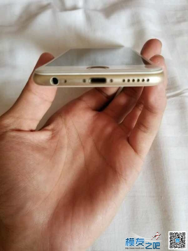 iPhone6s 土豪金 64G  九成新  1588元 充电器 作者:回忆时的留恋 2106 