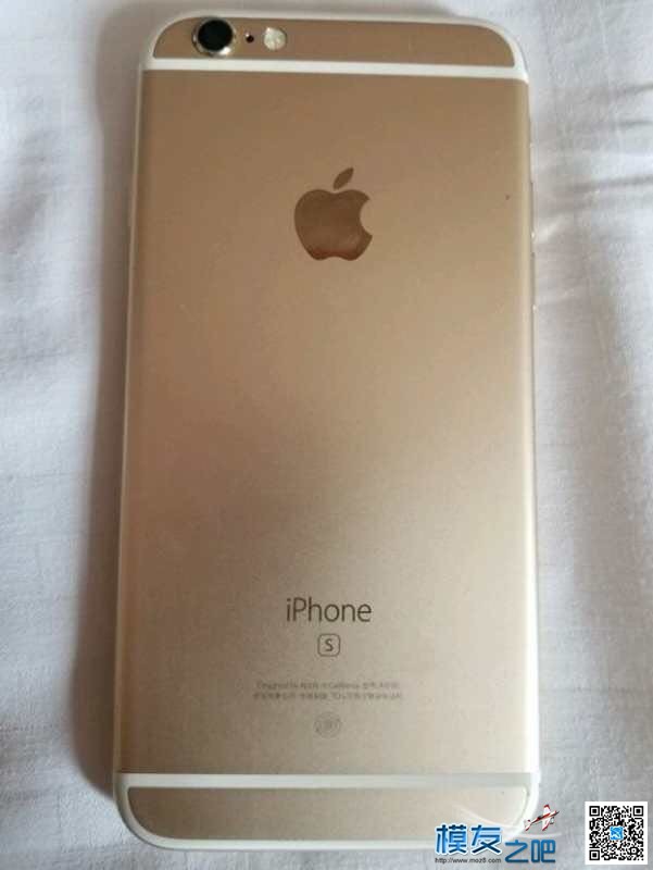 iPhone6s 土豪金 64G  九成新  1588元 充电器 作者:回忆时的留恋 936 
