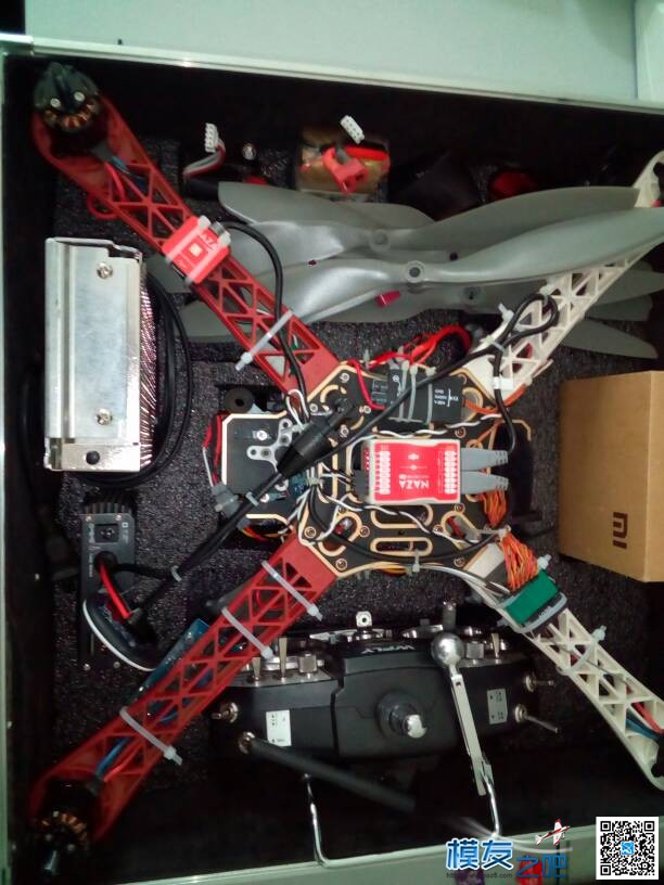 自制的F450航拍机整理箱，里面的槽都是自己扣的 航拍 作者:逍遥自由人 7120 
