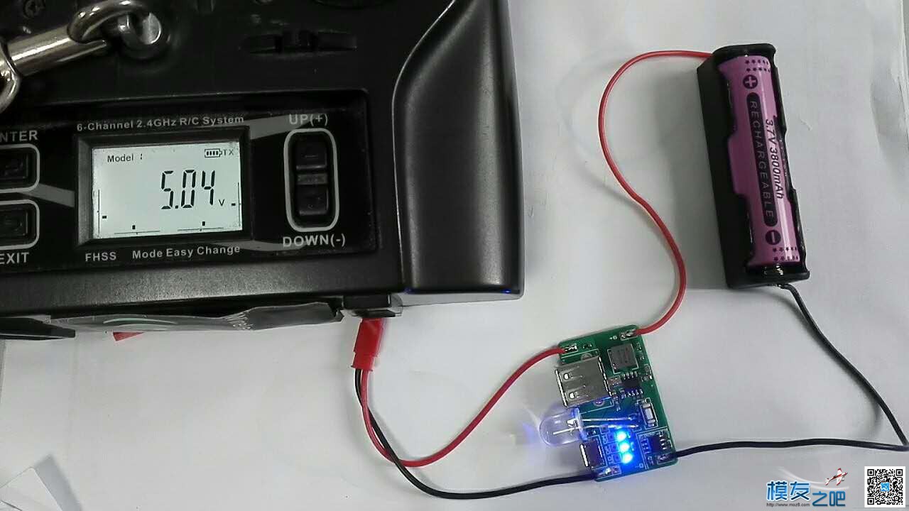 遥控器改装为内置电池，用的USB充电宝模块。 电池,遥控器 作者:布丁 7774 