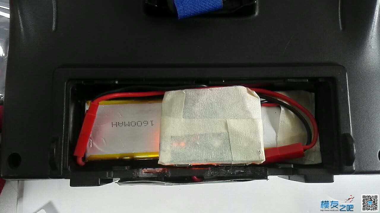 遥控器改装为内置电池，用的USB充电宝模块。 电池,遥控器 作者:布丁 1631 