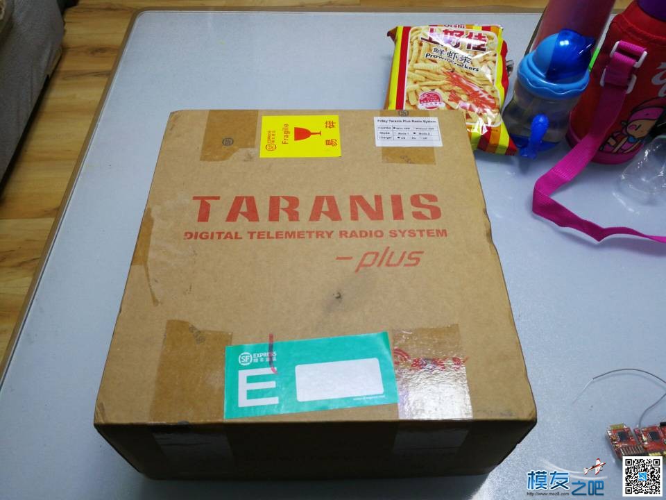 出一台成色不错的睿思凯x9dplus遥控器 电池,充电器,天线,遥控器,接收机 作者:xlmm119 9628 