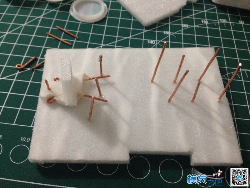 DIY一辆小坦克 遥控器,diy,有线遥控,中心点 作者:saladwayne 3798 