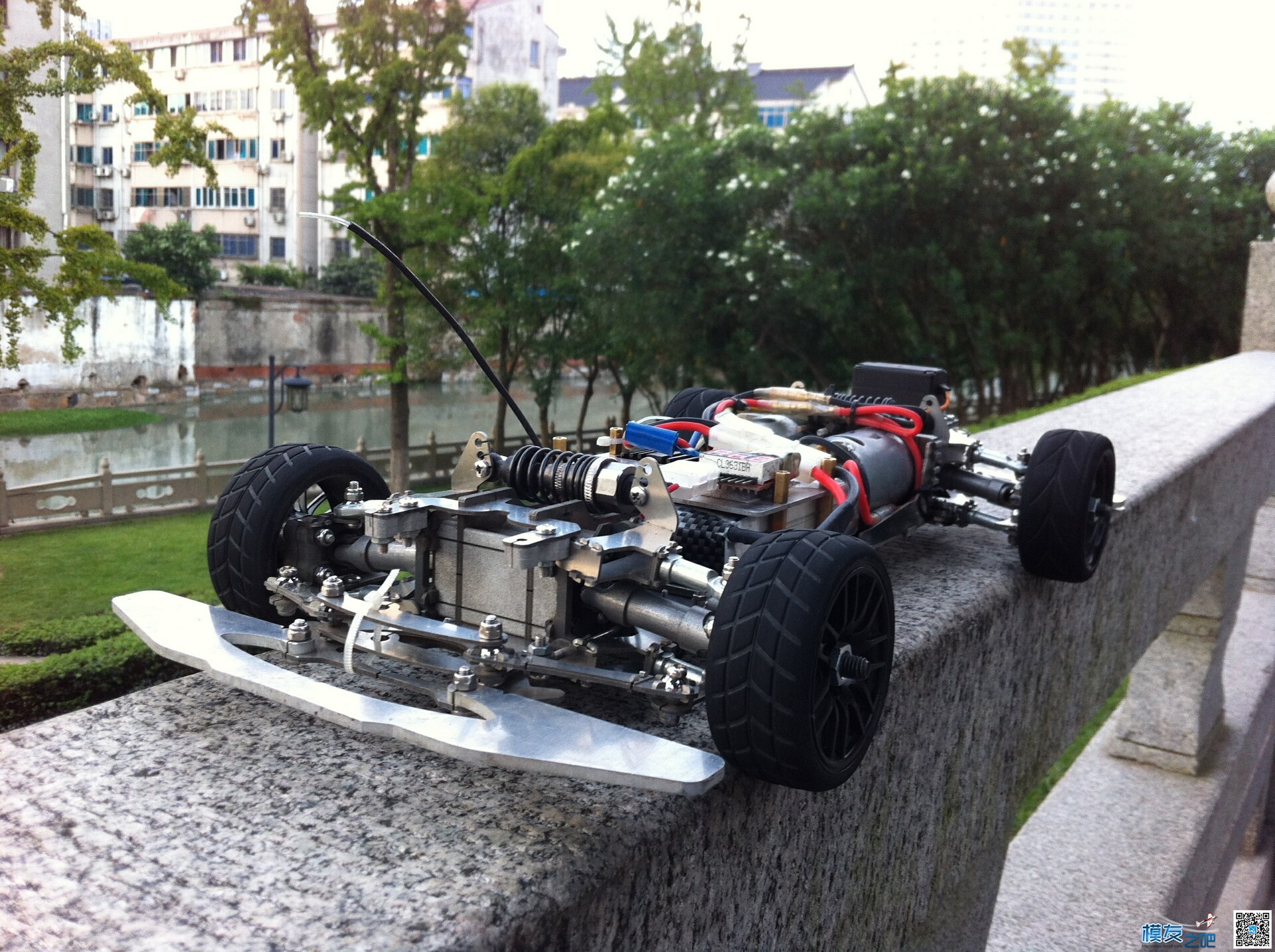 晒晒自己DIY的遥控车模 车模,DIY 作者:zsx4mp 6718 