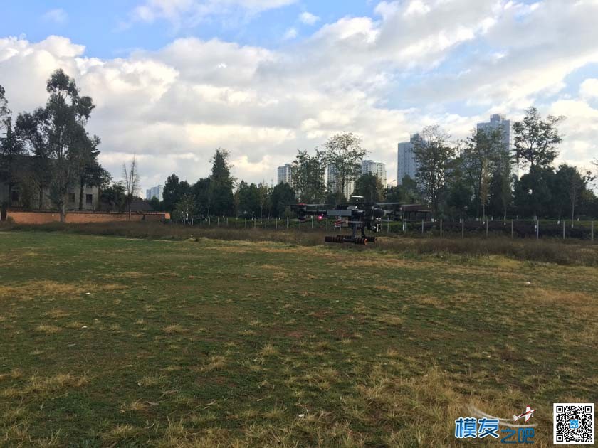 650折叠Y6首飞 电池,云台,图传,飞控,电调 作者:line 248 