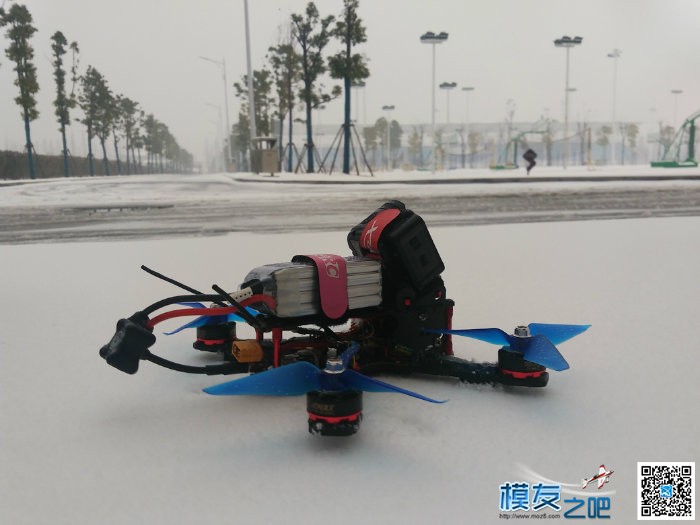 FPV Freestyle—雪中花式飞行 电池,飞控,电调,电机,FPV 作者:LShang 5479 