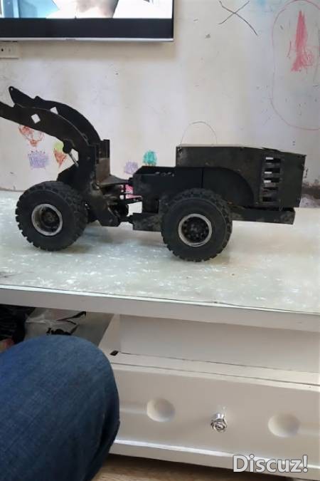 制作一个铲车 图纸 作者:豆子模型 6338 