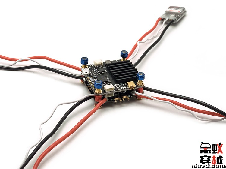 黑蚁飞塔Flytower PRO V2全新上市，结构优化，功能升级 穿越机,电池,天线,图传,飞控 作者:大熊S 3245 