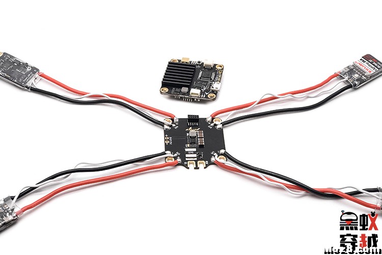 黑蚁飞塔Flytower PRO V2全新上市，结构优化，功能升级 穿越机,电池,天线,图传,飞控 作者:大熊S 8243 
