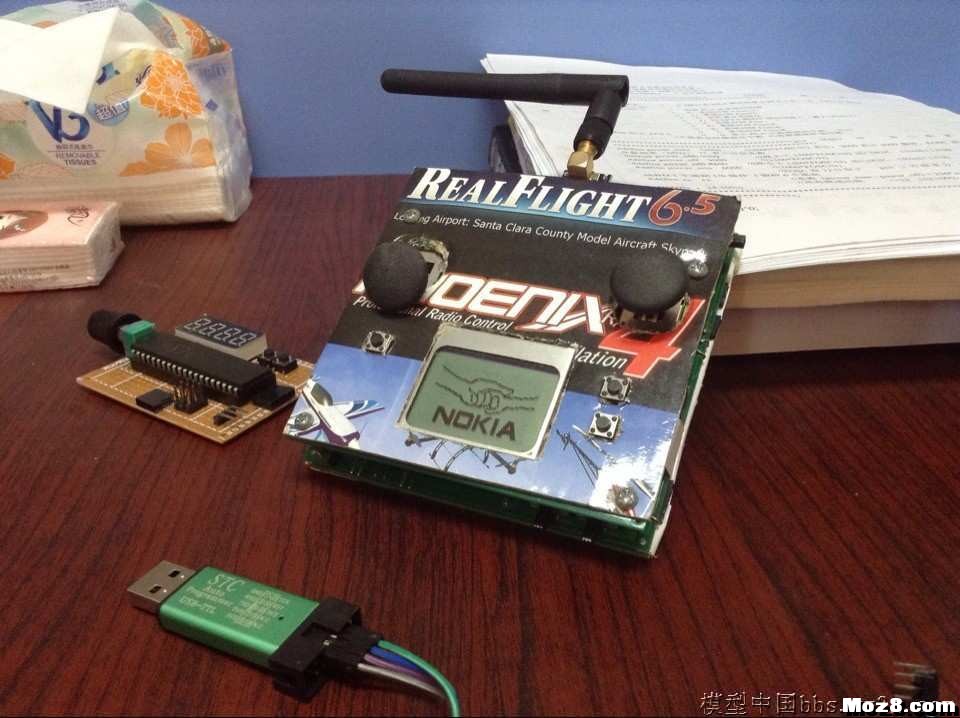 转【我爱萝丽爱萝丽】震撼发布！第三代航模遥控器 DIY教程 航模,模型,电池,天线,云台 作者:In_pal 7017 