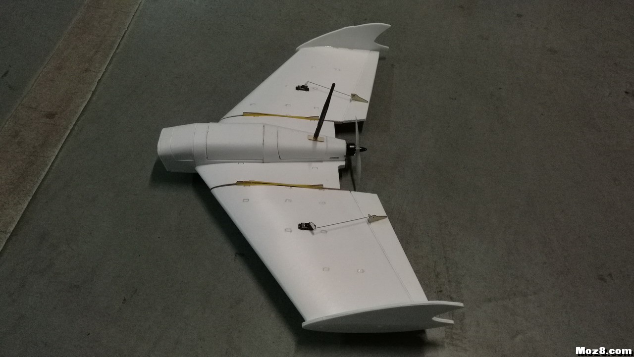 Laputa-780-II，继续改进PP板飞翼（附试炸视频） 电池,飞控,飞翼,hirm飞翼,消失的飞翼 作者:peter33 1002 
