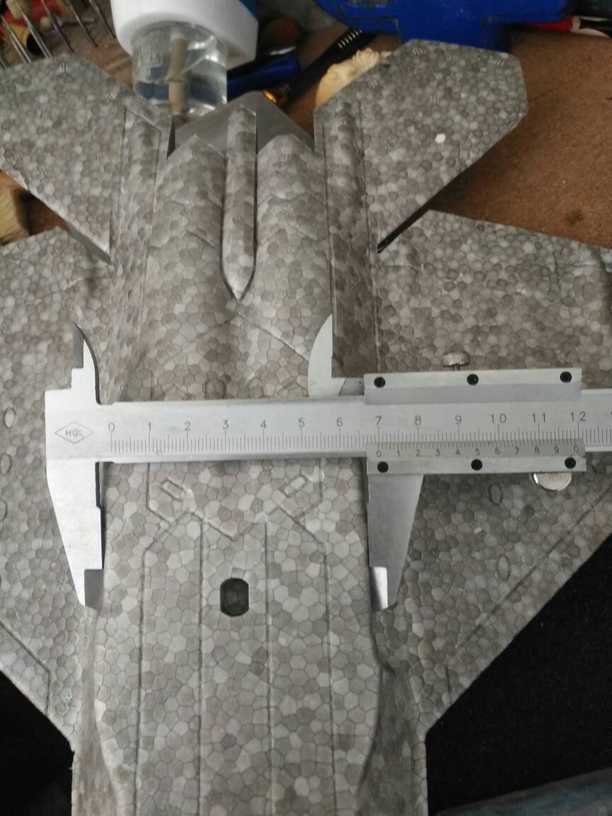 手抛f22改造，持续更新 f35和f22区别,歼20与f22对比,f22和f35,f22和歼20,f22有多少架 作者:天天见源 4157 