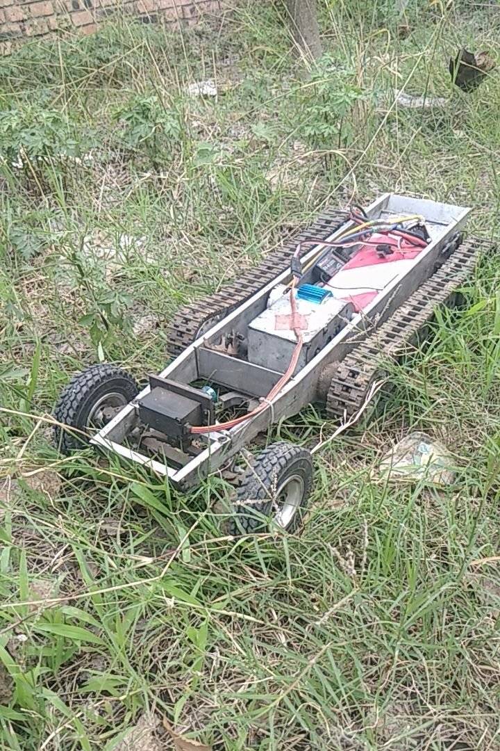 1/10  全金属德军sdkfz251  作者:豆子模型 2064 