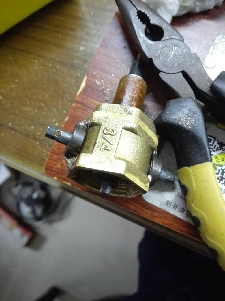 有图之→diy擎天柱拖头→彼得比尔特 图纸,DIY,彼得比尔特379,彼得比尔特352 作者:Soar 7497 