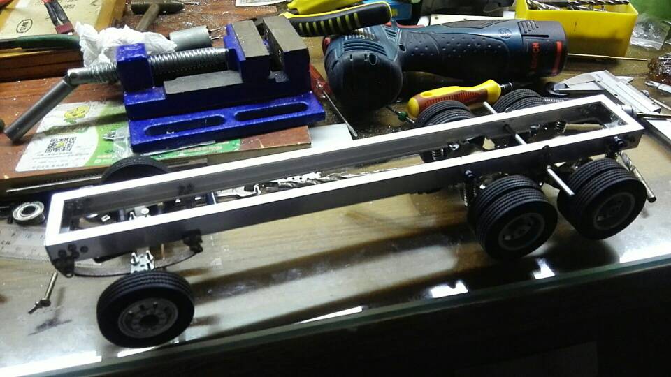 有图之→diy擎天柱拖头→彼得比尔特 图纸,DIY,彼得比尔特379,彼得比尔特352 作者:Soar 4370 
