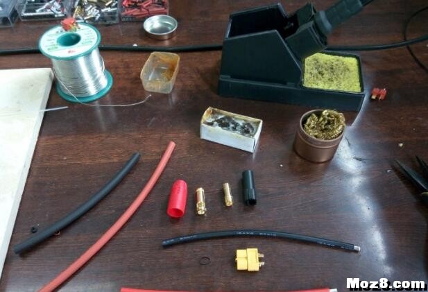 转自DIY给想伞折机架的模友一些帮助 云台,图纸,航拍,DIY,四轴 作者:fpvfpv 326 
