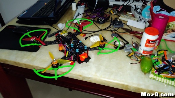 暂时用CC3D装好了QAV280 电池,飞控,电调,电机,银燕 作者:ykyandy 8982 