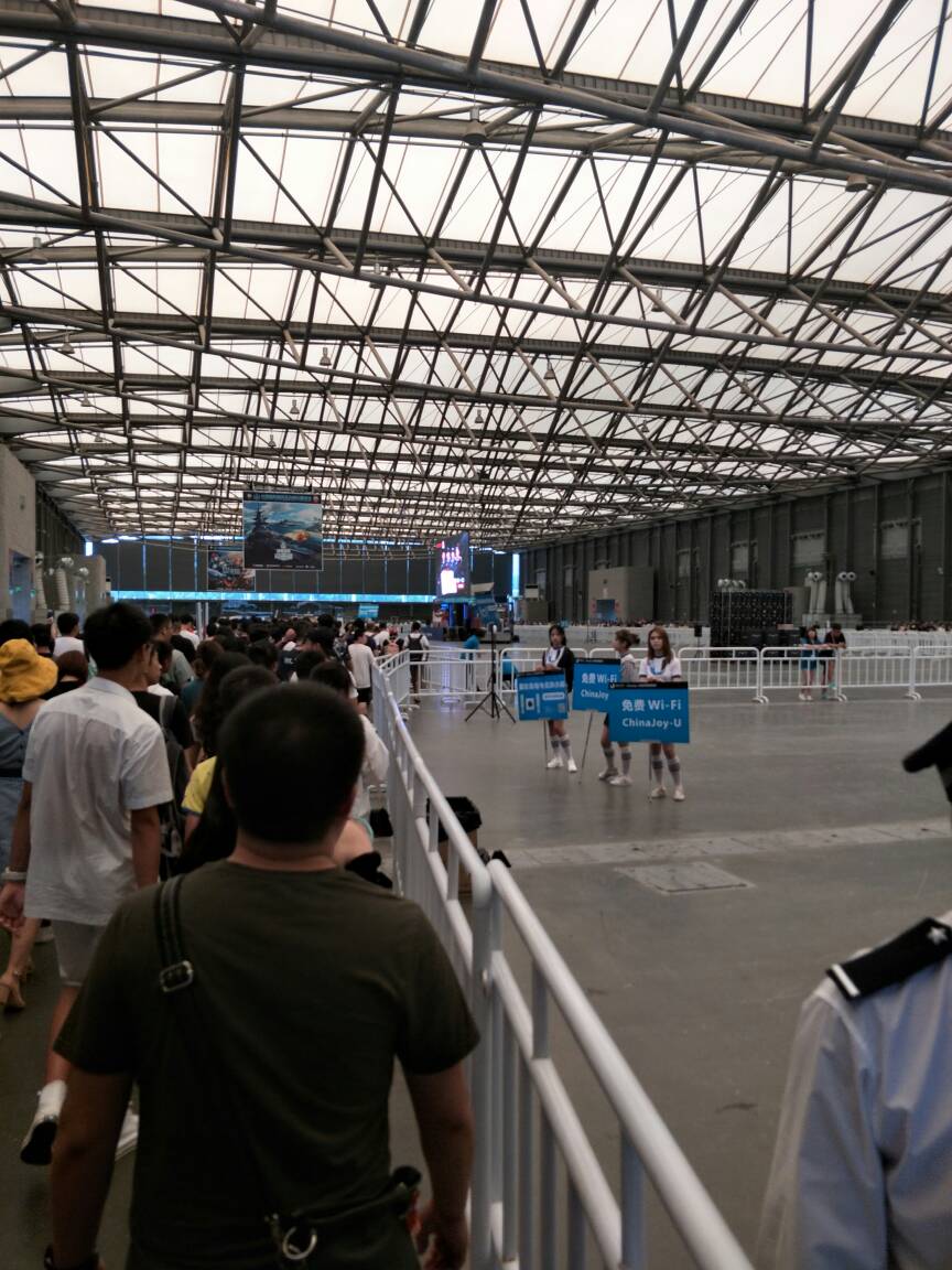 2018chinajoy上海国际展览中心 穿越机,模型,机器人,富斯,模拟器 作者:天山一棵松 8233 