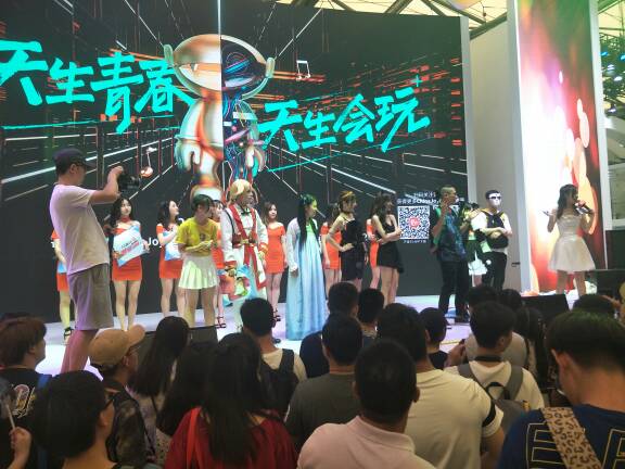 2018chinajoy上海国际展览中心 穿越机,模型,机器人,富斯,模拟器 作者:天山一棵松 5417 