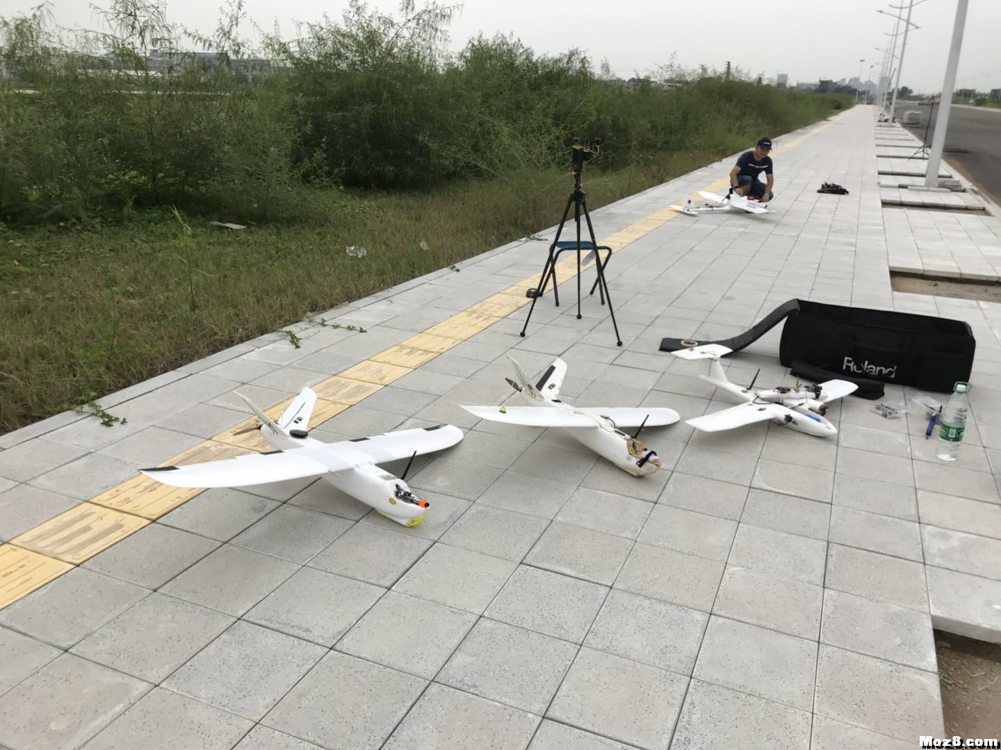 加长机翼小胖首飞+跟拍编队 电池,天线,炸机,轰20首飞成功 作者:wetouns 7731 