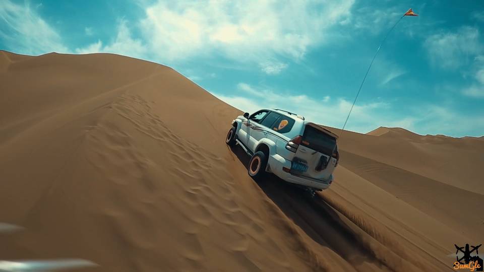 用穿越机在沙漠追拍越野车“滚刀锋”[SumGle_FPV] 穿越机,越野车 作者:SumGle 6286 