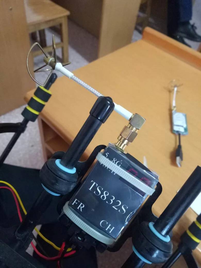 图传一套 TS832s 600mw图传带接收机，送摄像头 图传,接收机 作者:我是一个logo 5857 
