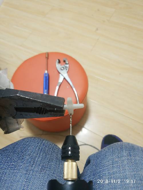 DIY一个装机工具mini钻 电池,舵机,电机,DIY,diy装机多少钱 作者:神经病 112 