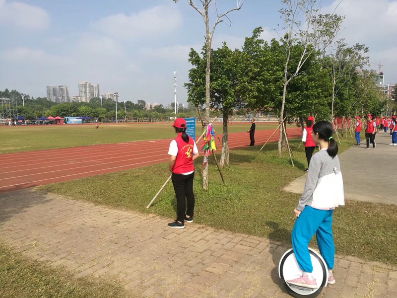 115年校庆飞行事 学校十年校庆,八十周年校庆,70周年校庆,四十周年校庆 作者:xhwyp 9134 