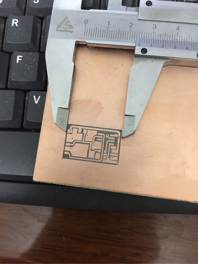 CNC雕刻机加工电路板 cnc雕刻机 价格 作者:arkingzhou 7006 