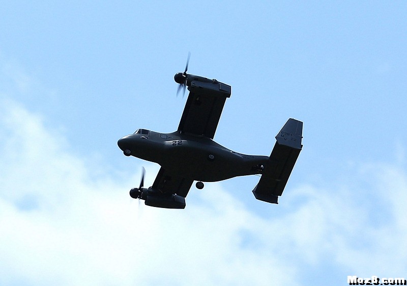 鱼鹰V-22垂直起降飞机飞行视频 垂直起降,鱼鹰,垂直,飞机,飞行 作者:起飞吧模型屋 9645 