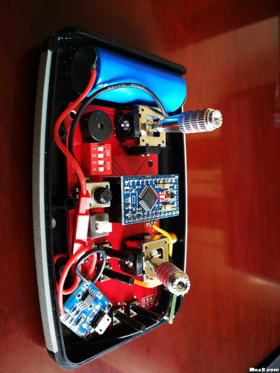 DIY改造两个微型遥控器 遥控器,模拟器,DIY 作者:archfly214815 5599 