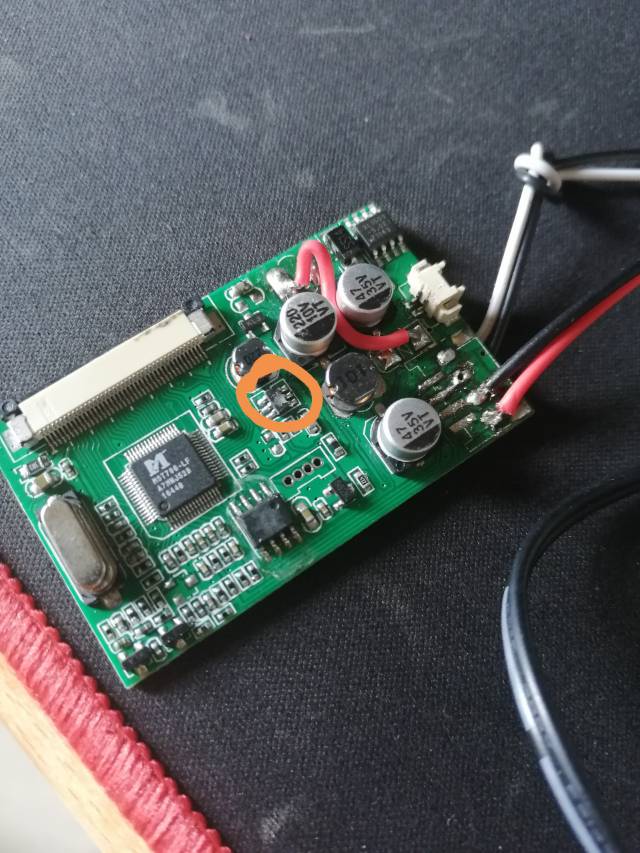 哪个大佬知道这是什么芯片吗    插错电池冒烟了 电池 作者:ZHANFUN 1388 