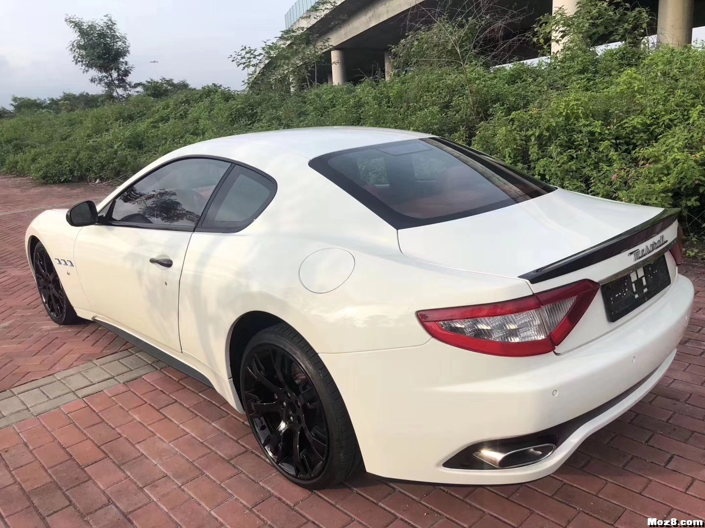 招能人卖手 越野车,发动机,在向你招手,我向你招手 作者:cars5555 7507 