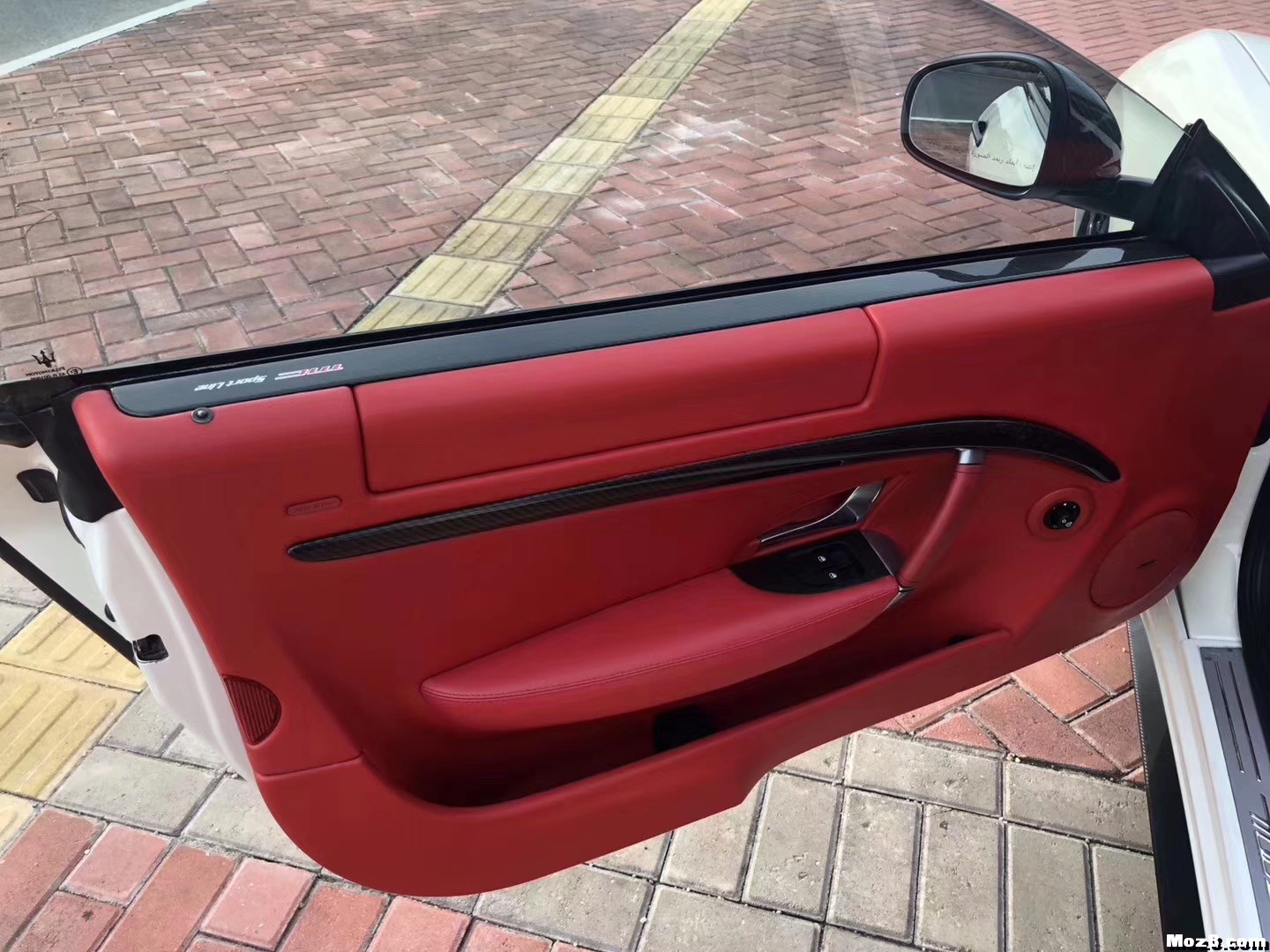 招能人卖手 越野车,发动机,在向你招手,我向你招手 作者:cars5555 4947 