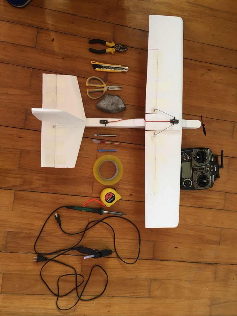 新手制作固定翼 固定翼,直升机,电池,舵机,电机 作者:凯大叔 4136 