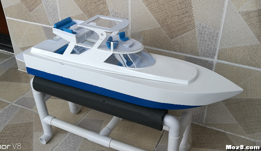 基于ABS板材，采用自制喷水泵做动力的游艇 图纸,游艇,设计制作,abs,在家里 作者:xuebj 6728 