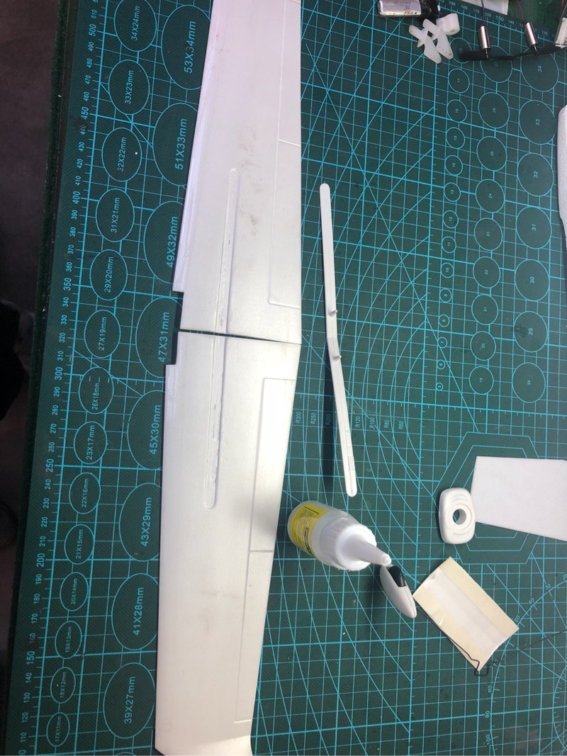 变种蟋蟀之双发空中轿车 直升机,电池,电机,双发什么意思,双发金英汇 作者:空小白 6141 