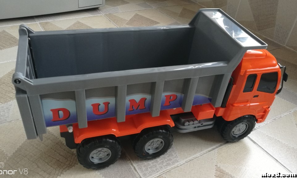 改制惯性玩具自卸车为遥控车 电池,舵机,电机,图纸,接收机 作者:xuebj 5044 