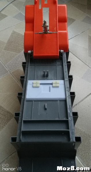 改制惯性玩具自卸车为遥控车 电池,舵机,电机,图纸,接收机 作者:xuebj 4514 
